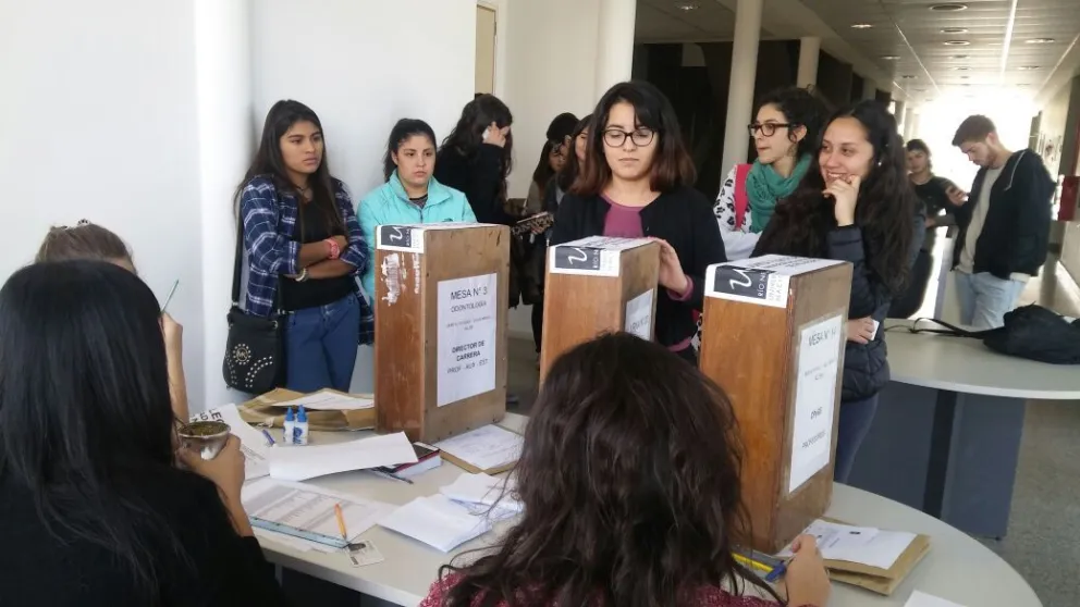 La UNRN elige autoridades entre el 4 y 5 de mayo