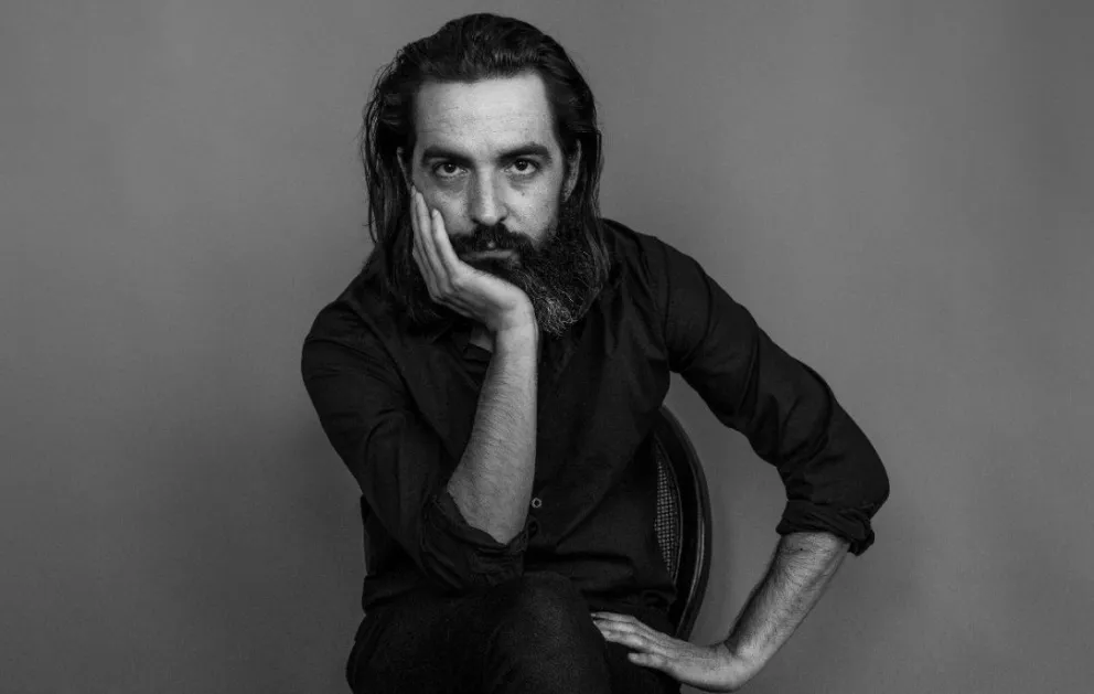El músico uruguayo Gonzalo Deniz presentará en Patagones su disco "Mientras tanto en Montevideo"