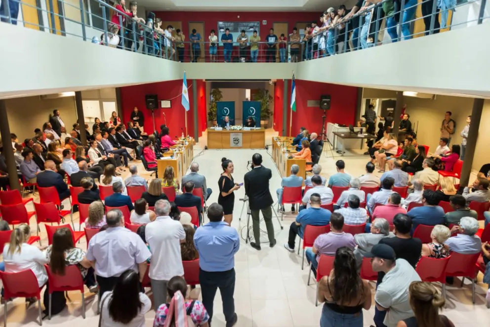 Crean el Foro Comunitario de Seguridad y los vecinos salen a la calle a protestar