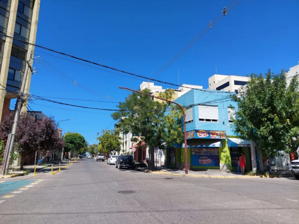 Ya se instalan los semáforos de la segunda onda verde de la ciudad