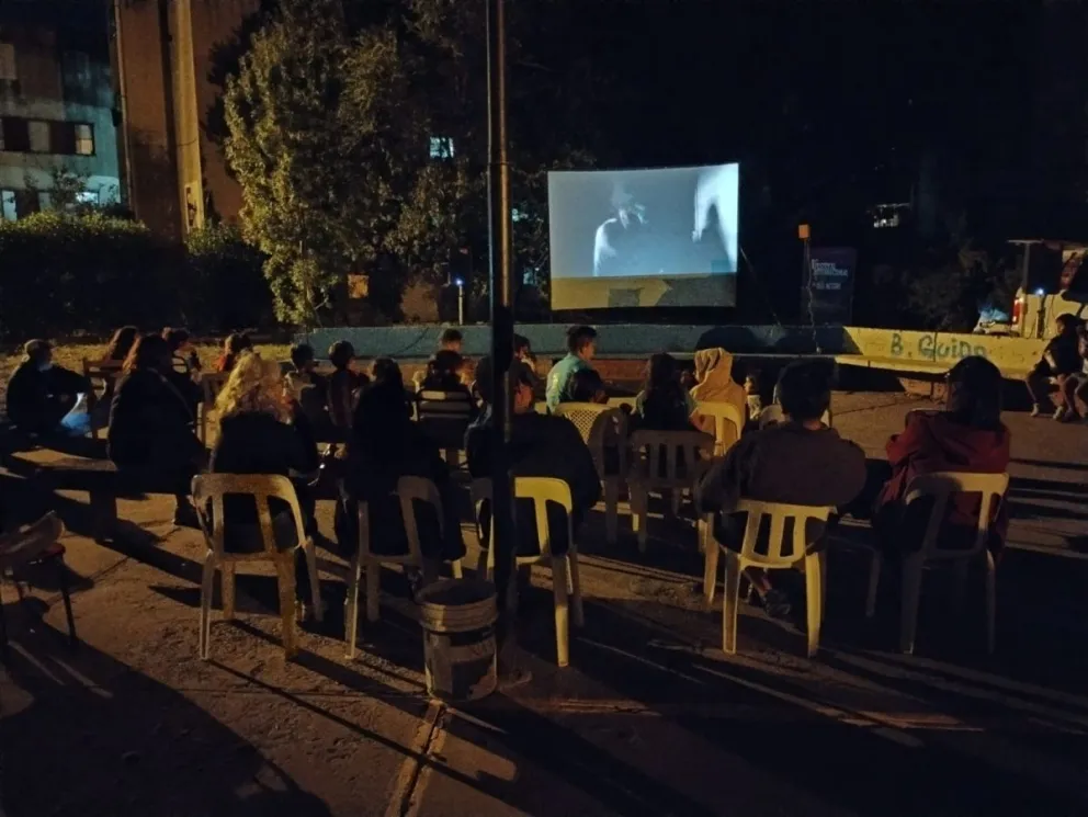 Arrancó a full el Festival de Cine en Viedma: cómo siguen las próximas jornadas 
