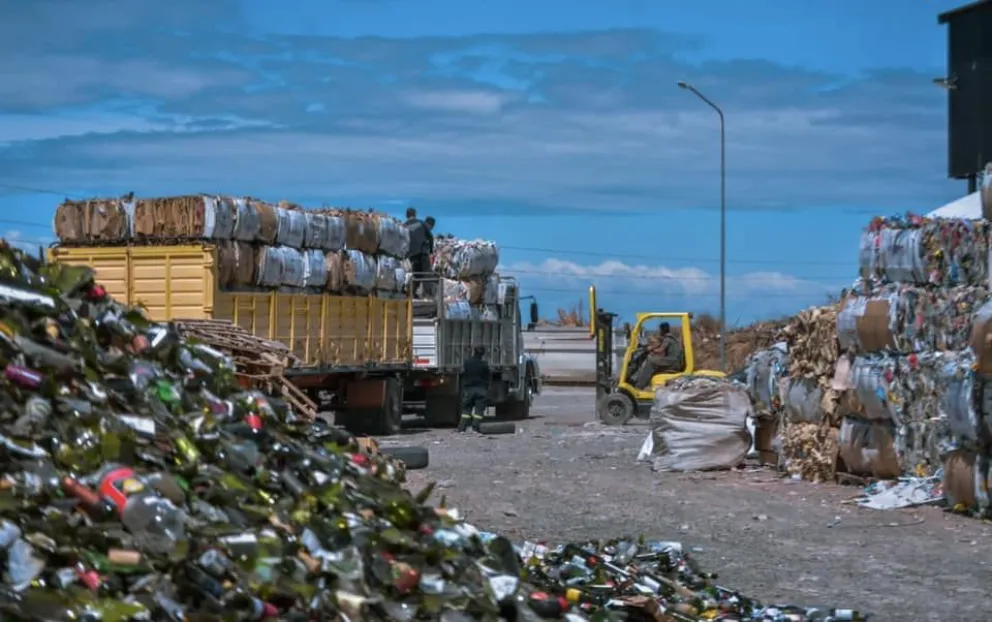 Pedirán a todos los comercios que se sumen al reciclaje