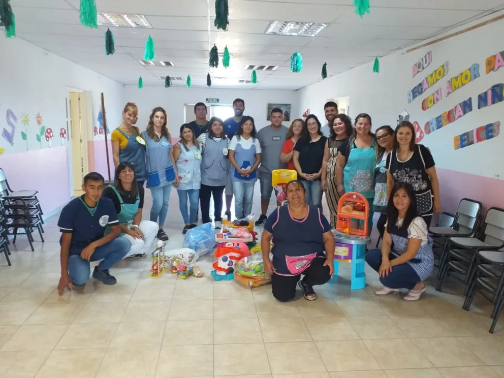 El Hospital de Juguetes al servicio de los más pequeños: con donaciones a jardines, inició el trabajo anual