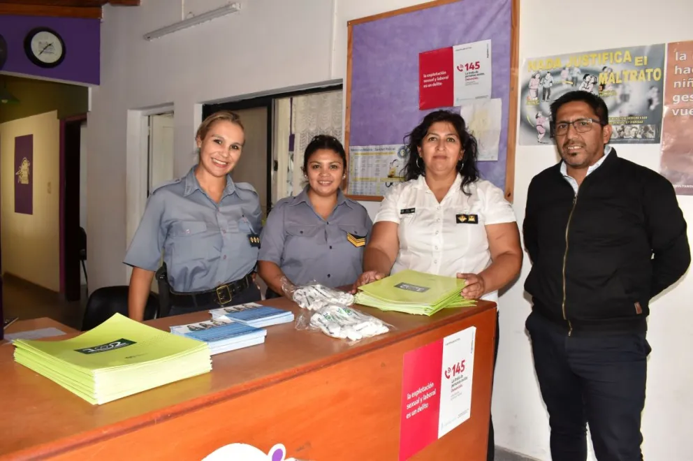 Línea 102: SENAF y la Comisaría de la Familia trabajan en conjunto para difundir el servicio