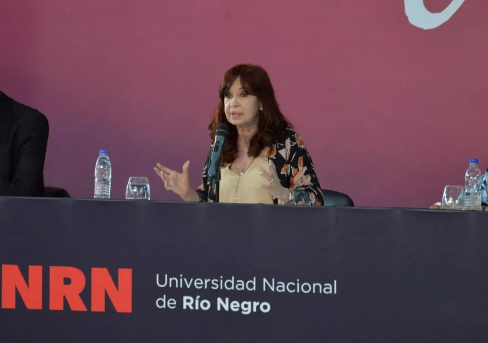 CFK desnuda la crisis institucional y acusa al Poder Judicial: "Estoy proscripta"