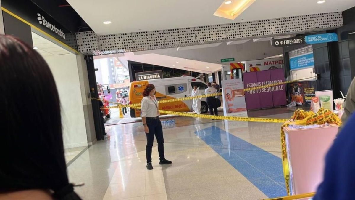 Horror: envenenó a su expareja con cianuro en un shopping en Colombia