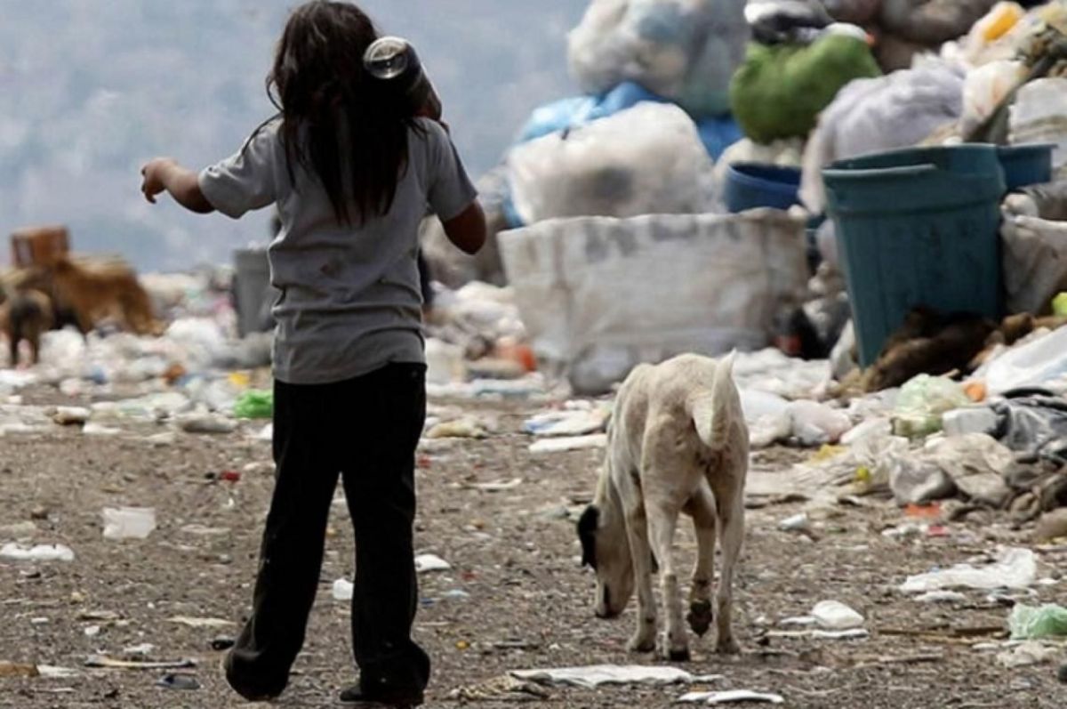 Analistas aseguran que la pobreza llegó casi al 40% en 2022 