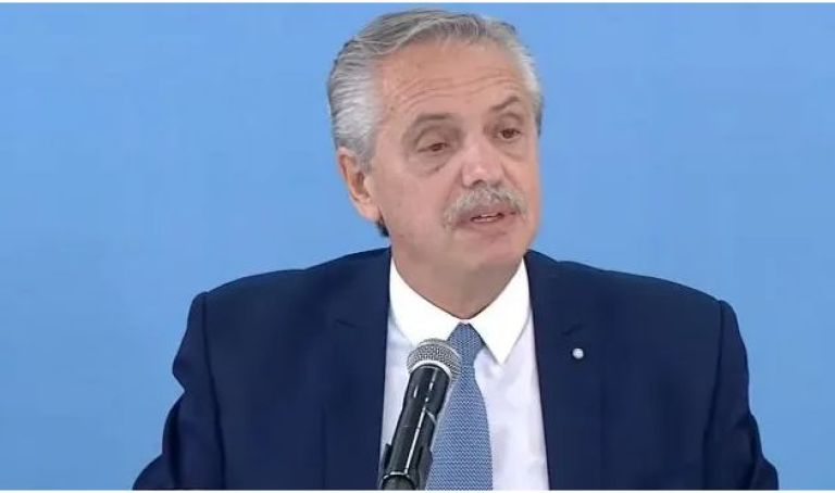 Alberto Fernández habló en clave electoral: "No se dejen confundir, no volvamos al pasado”