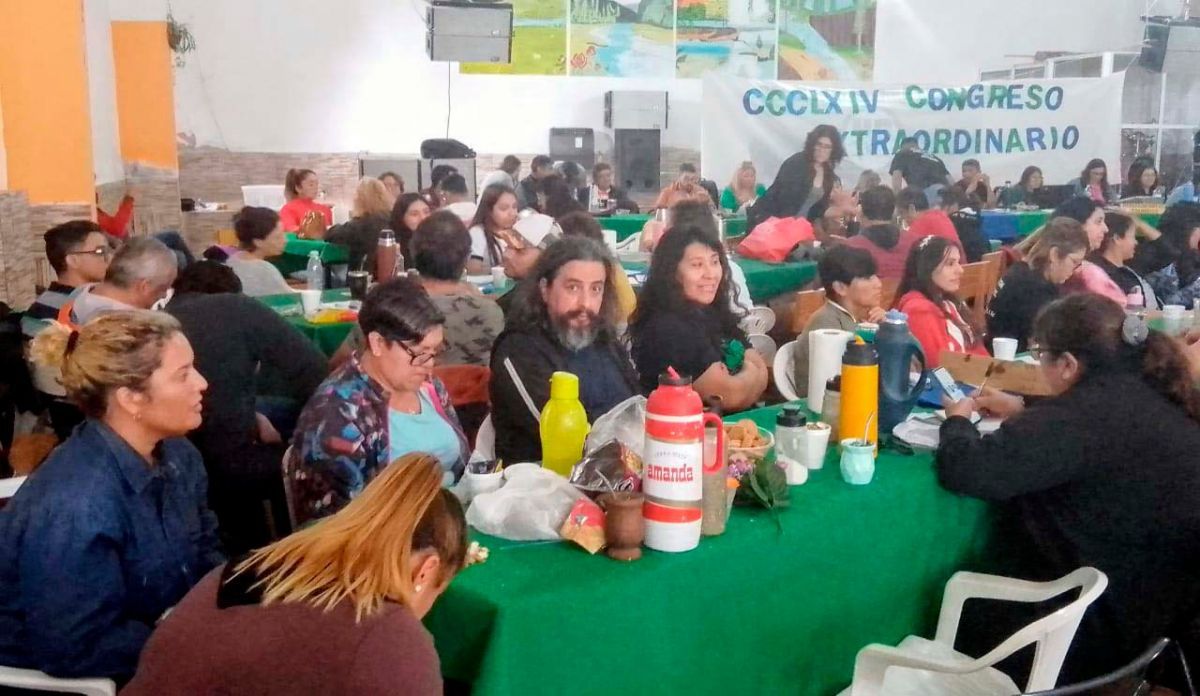 Docentes de Río Negro rechazan la propuesta salarial y van por medidas de fuerza