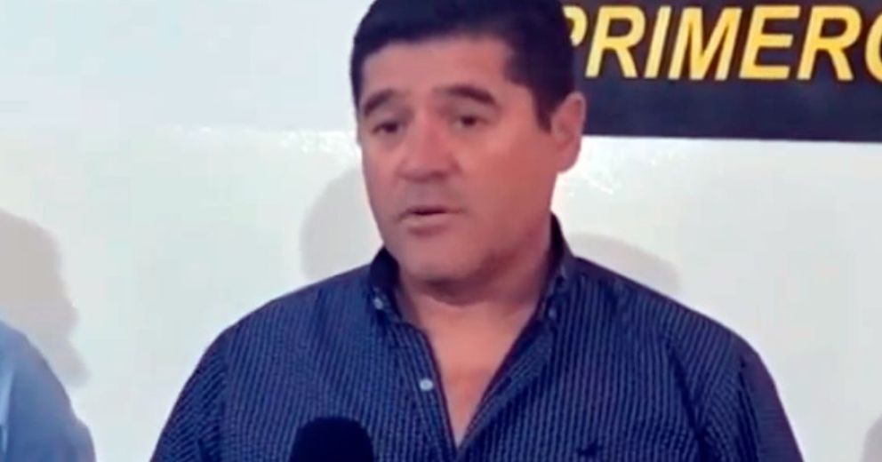 José Valla: el doctor libertario que busca llegar a la Legislatura
