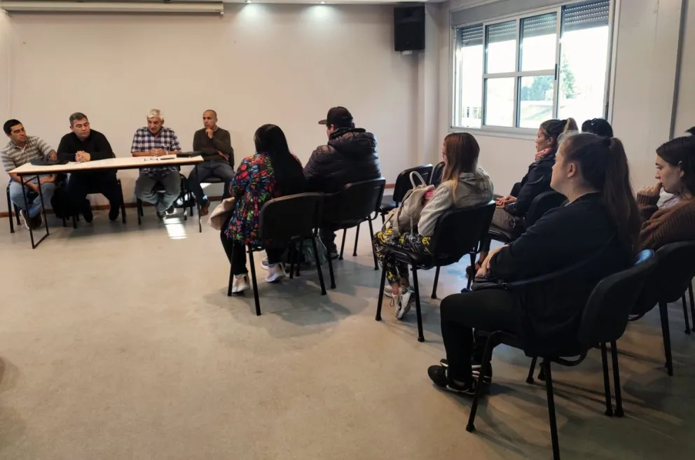 Después del desastre que dejó Gatica, afiliados de APEL volvieron a confiar en otro plan de viviendas