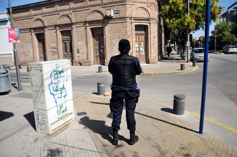 Así quedaron los nuevos sueldos de los policías: todos los detalles