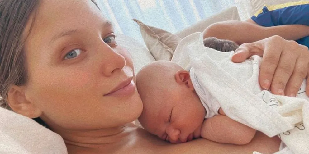 Barbie Vélez celebró el primer mes de su hijo con una foto extraordinaria