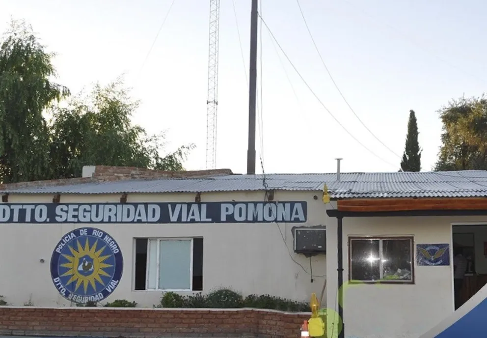 Volcó la camioneta que llevaba desde Viedma a Roca a uno de los asesinos de Solano
