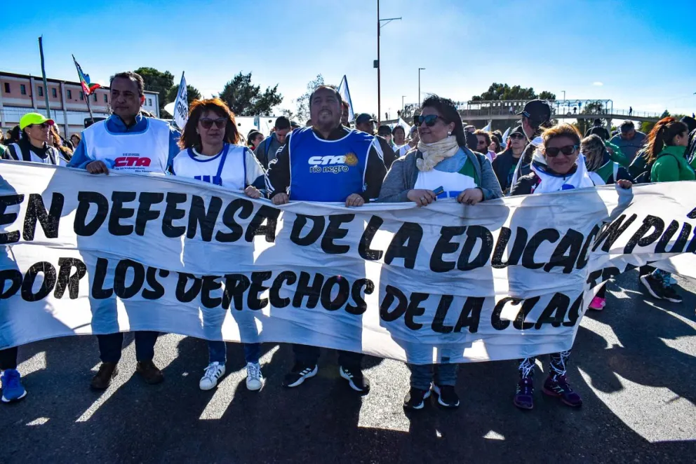 Inostroza sobre la propuesta salarial: “De las 18 seccionales ninguna aceptó”