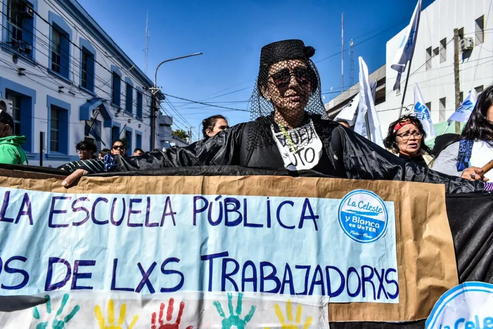 Unter definió cinco días más de paro: dos serán esta semana