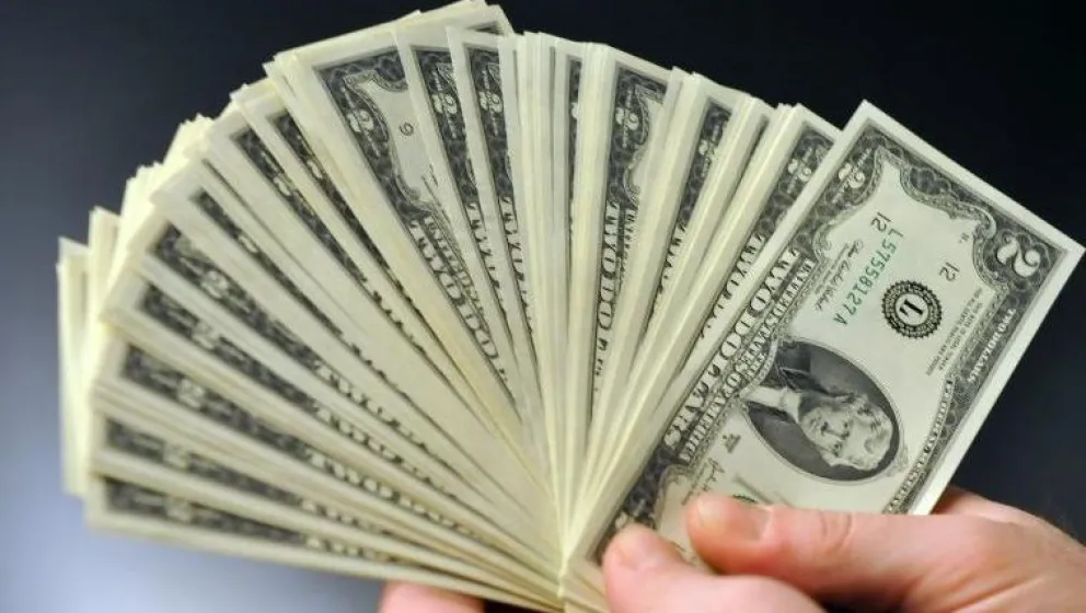El dólar blue subió este martes 4 de abril: cuál es el precio de compra y venta