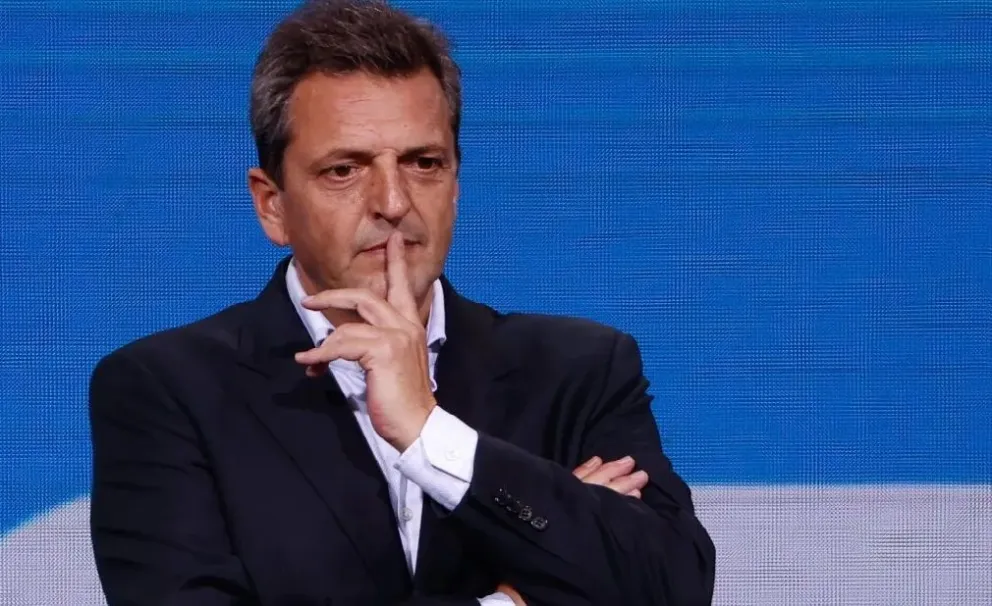 Operativo dólar: estas son las medidas que anunciará esta tarde Sergio Massa 