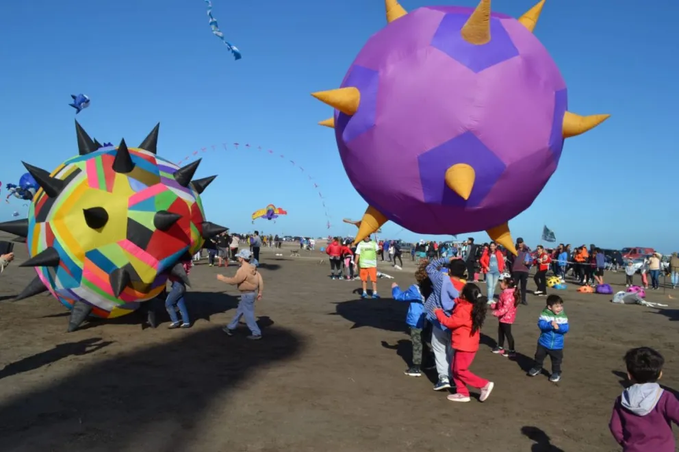 Preparativos en marcha para la celebrar el Día de las Infancias en El Cóndor