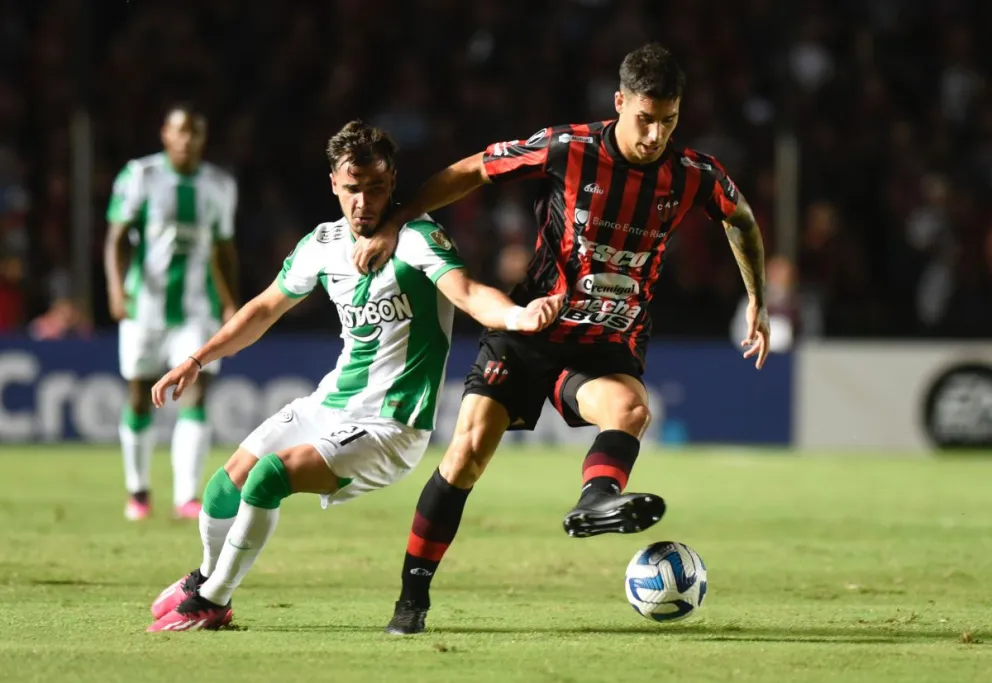 Dos minutos fatales: Con Fabio Vázquez como local, Patronato perdió con Atlético Nacional en el debut por Copa Libertadores