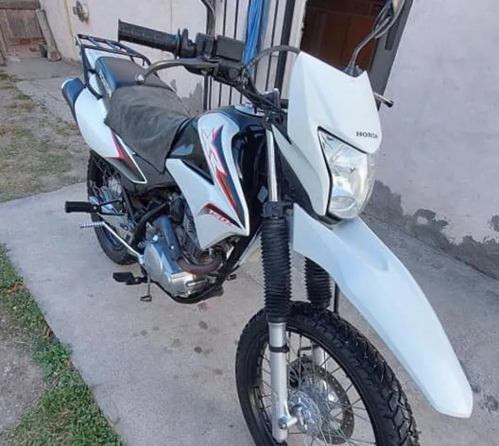 Le robaron la moto a punta de pistola: ya van al menos 10 robos en una semana