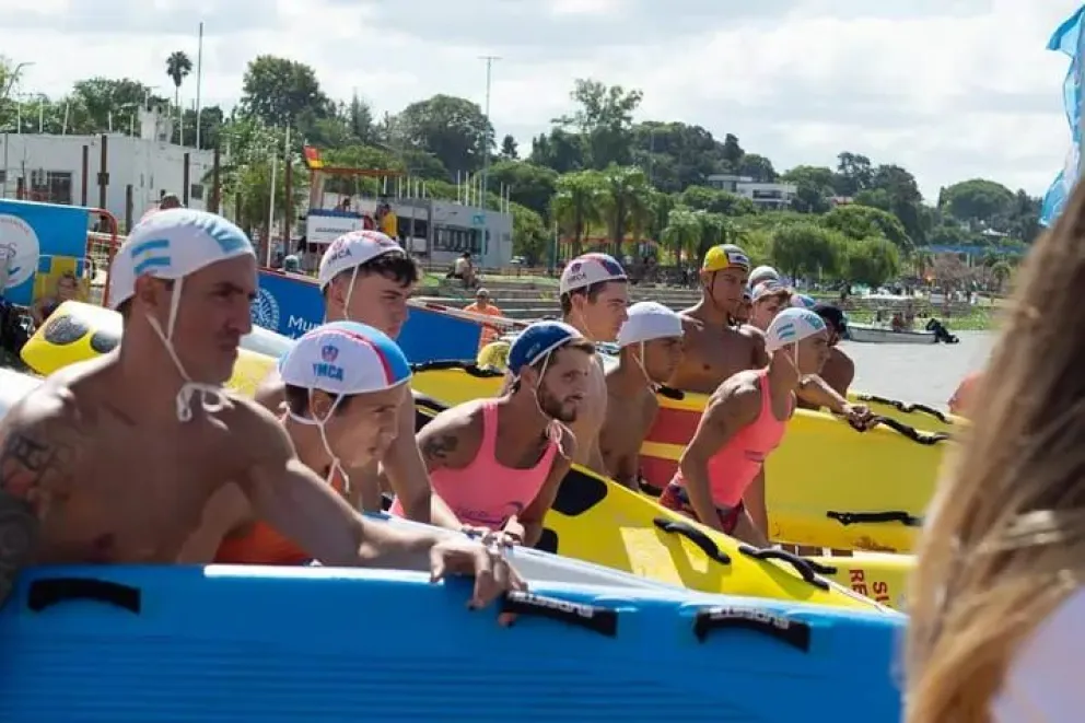 El equipo de AGUAS se destacó en Rosario
