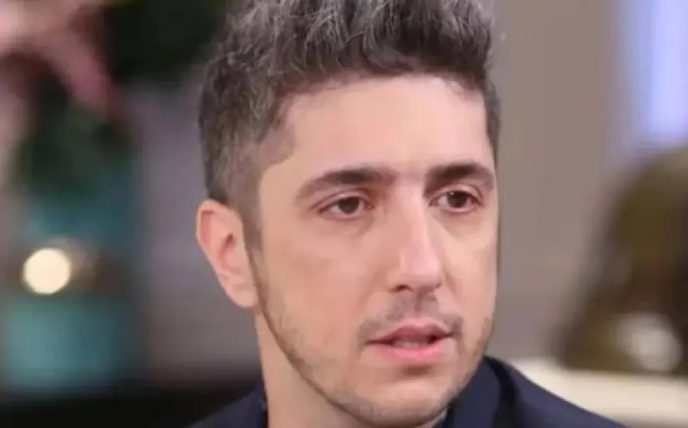 Jey Mammon cambió de abogado y prepara dos denuncias contra Lucas Benvenuto