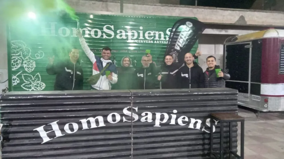 Cerveceros solidarios realizaron una donación al ropero comunitario "Mili" 
