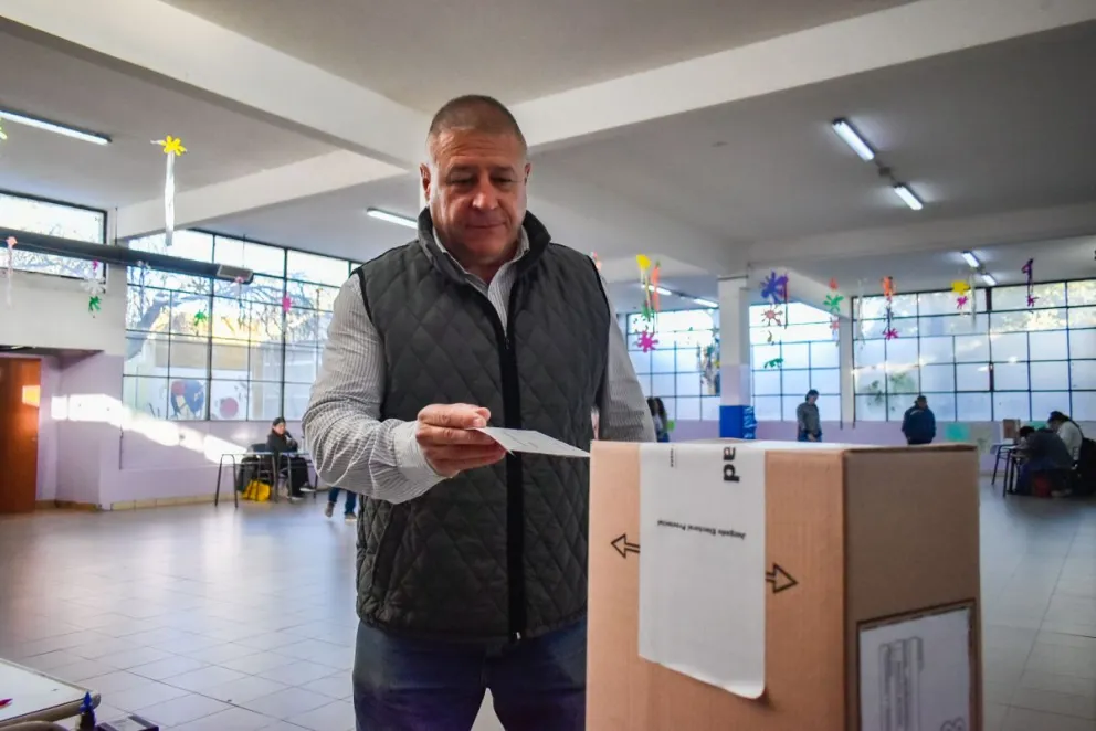 Votó Marcelo Szczygol y se refirió a la jornada electoral