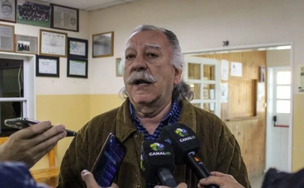 Aurelio Vázquez: “aprovecho para plantear la necesidad de que la gente vaya a votar”