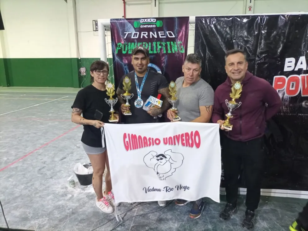 Gran presentación de atletas viedmenses en el Torneo de Pesas clasificatorio al Nacional