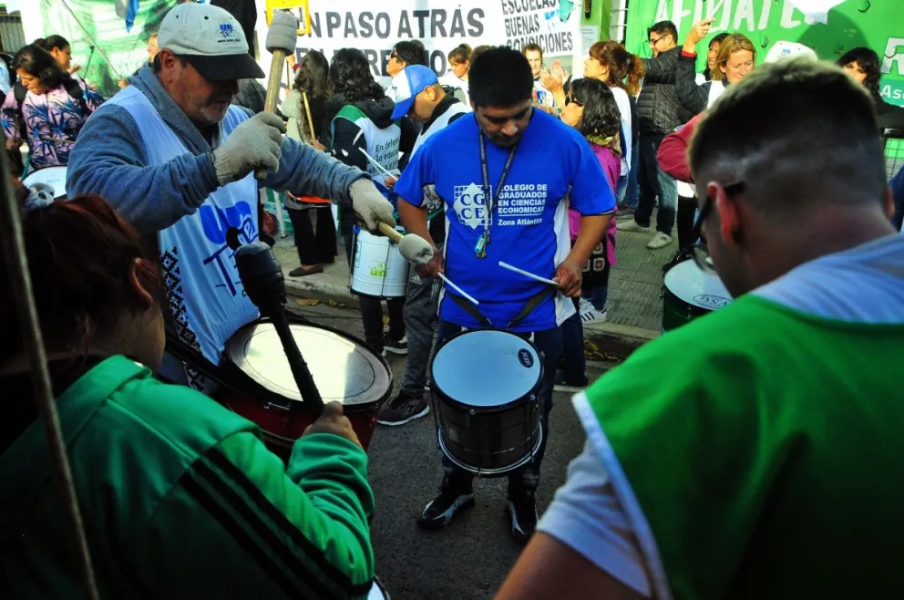 La UnTER anunció que no iniciará el ciclo lectivo 2024 si no hay recomposición