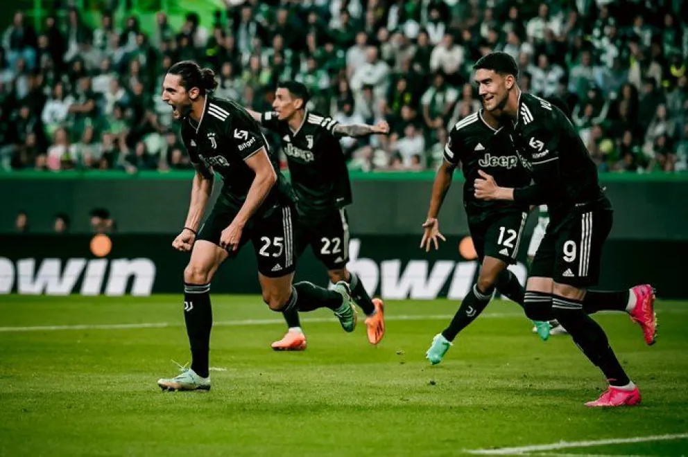 Juventus igualó en Portugal y está entre los mejores cuatro