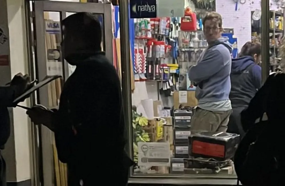Una repuestera cayó en manos de delincuentes