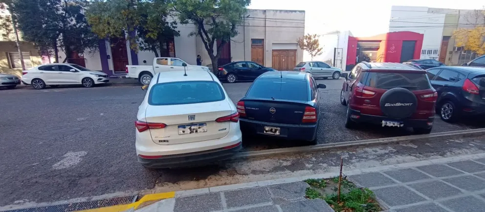 Las infracciones de tránsito en el centro de Viedma están a la orden del día