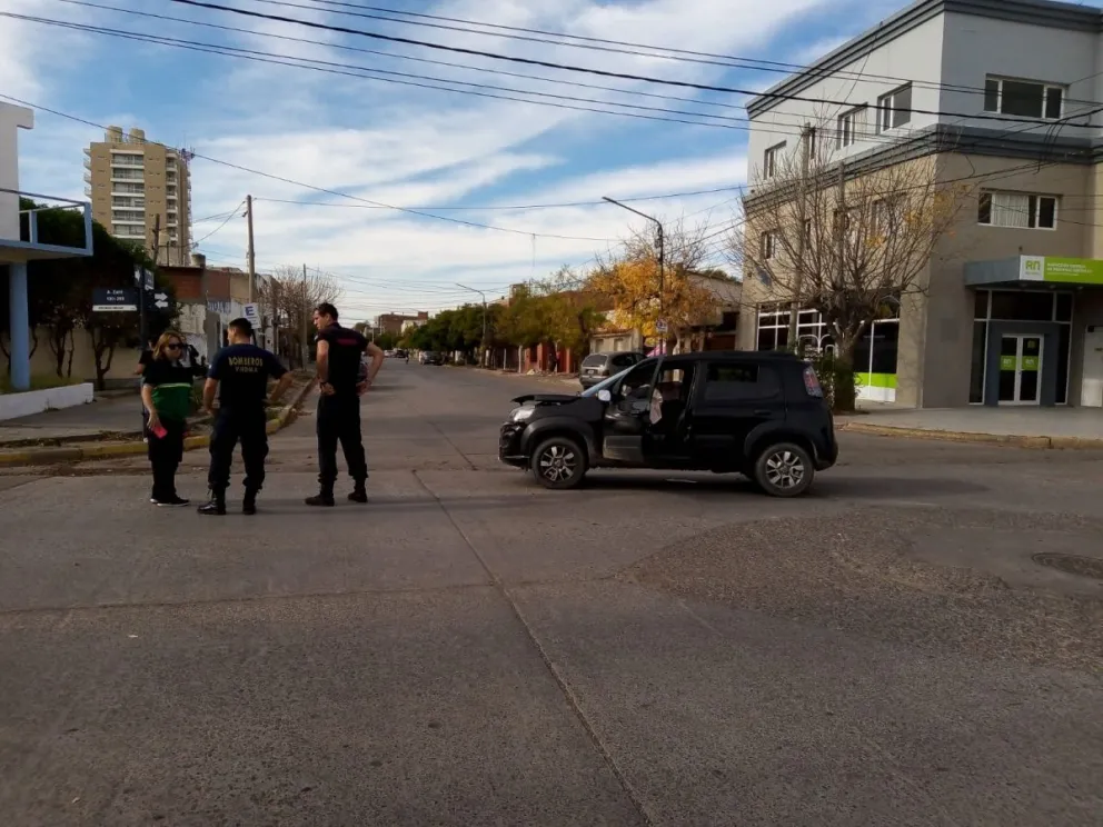 Una colisión en el barrio Mitre que dará trabajo a los chapistas