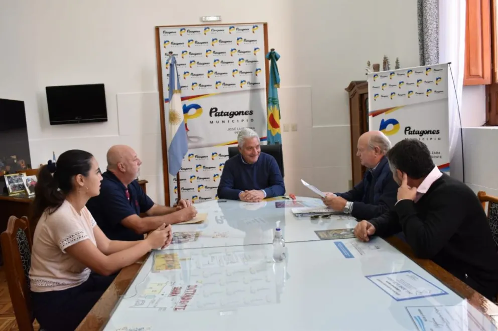 Firman convenio para promover el reciclado de aceites vegetales usados y grasas