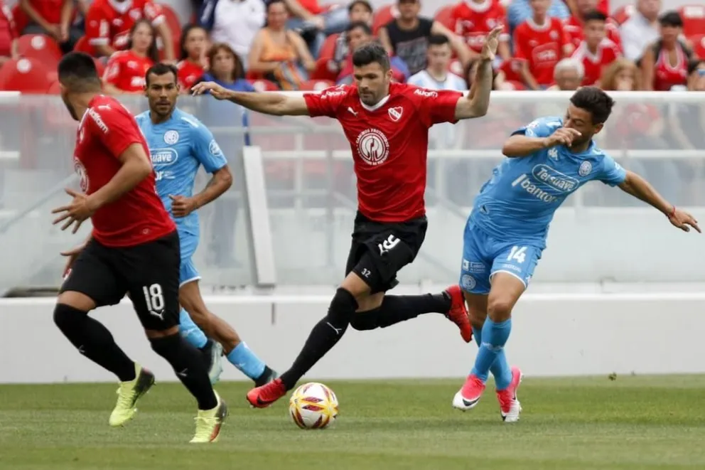 Independiente se enfrenta a Belgrano: formaciones, horario y dónde verlo en vivo 
