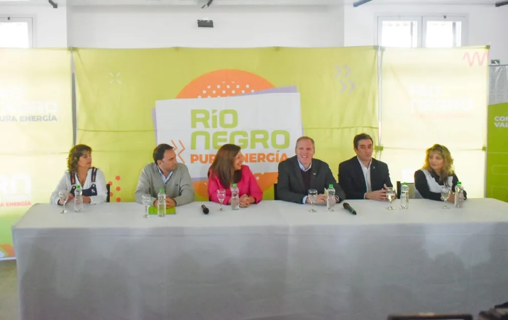 Se inauguró el Salón de Usos Múltiples de las escuelas N° 1 y N° 347
