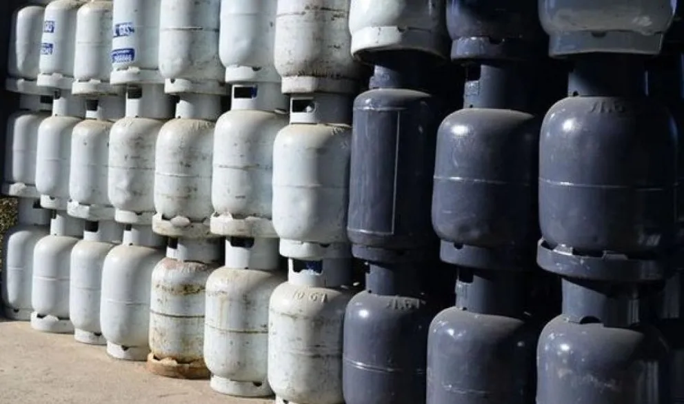 Lanzan el Plan Calor: cuántas garrafas reparten en la zona atlántica rionegrina