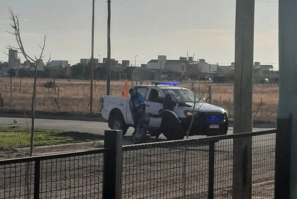 Brindan nuevos detalles de la detención de un menor con una moto robada