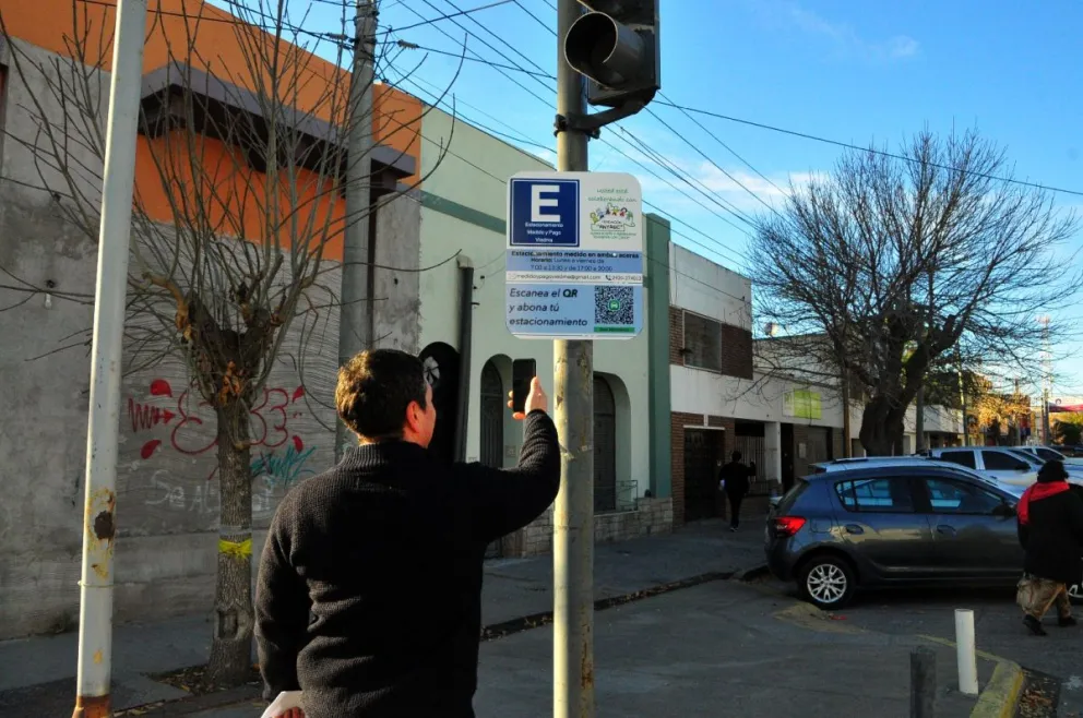El defensor del Pueblo de Viedma, y los reclamos por el estacionamiento: cuáles fueron las quejas 