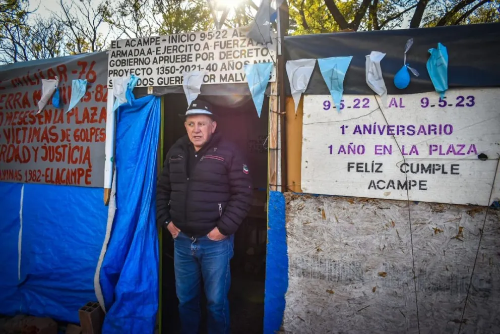 La cruda realidad de los soldados continentales, a un año del acampe en plaza San Martín
