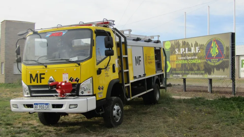 Sumaron equipamiento para combatir incendios en Río Negro