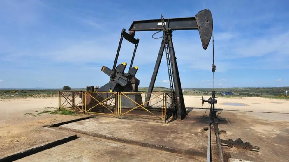 Todo listo: Argentina comienza a exportar petróleo crudo a Chile luego de 17 años