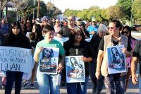 Marcha por Agustina Guzmán: “La dejaron tirada porque un médico no tenía ganas de laburar”