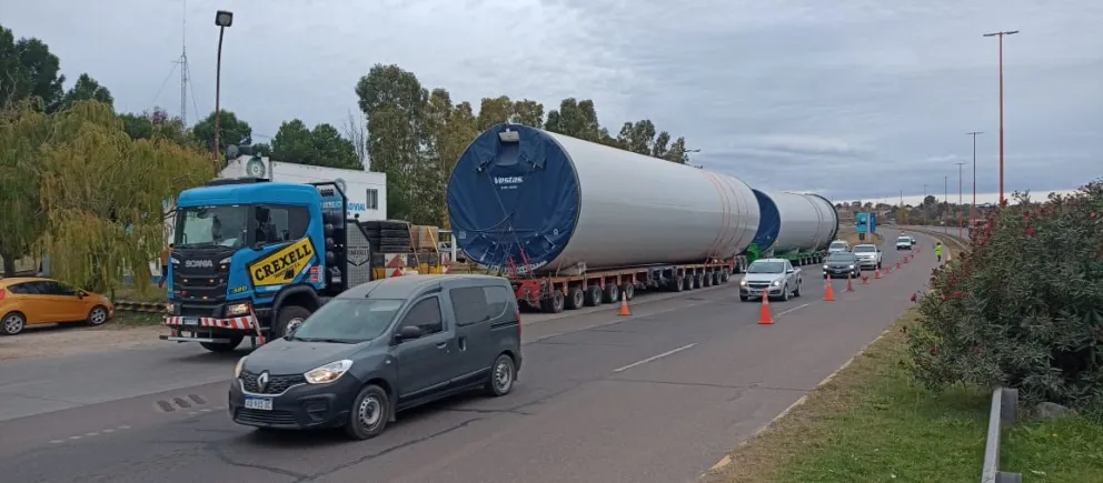 Hay líos en el Puente Nuevo por una carga poco común