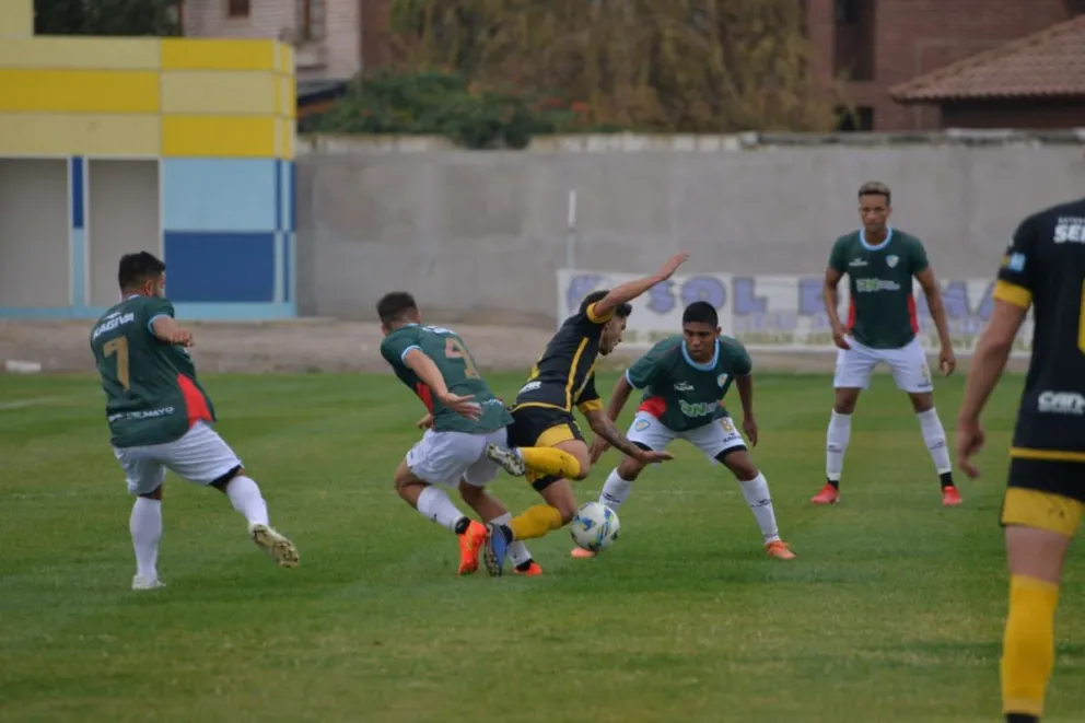 Sol recibe a Olimpo con la ilusión de seguir prendido en la zona alta