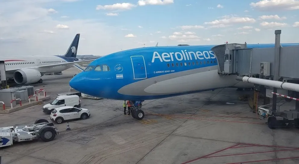 Amenaza de bomba: debieron evacuar un vuelo de Aerolíneas Argentinas con destino a Miami