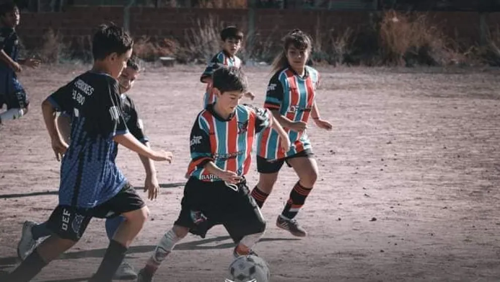 Se abre la convocatoria para la instancia local de fútbol de los Juegos Evita